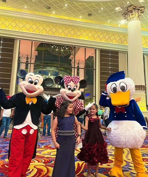 Indian & International Carnival Artists